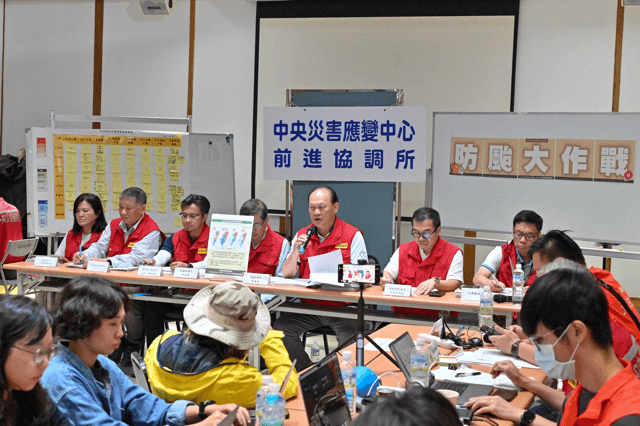 Read more about the article 季總協調官：落實「高度戒備、周延整備、強而有效的執行力」防颱緊急應變作為 確保居民生命財產安全